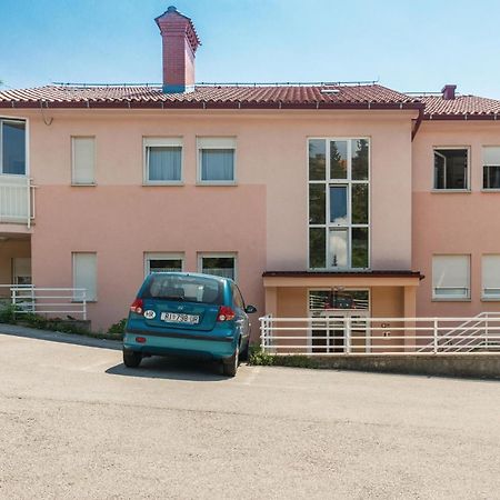 Cozy Apartment In Rijeka With Kitchen Ngoại thất bức ảnh